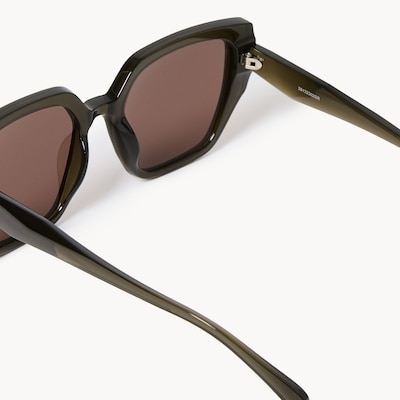 Oversized Cat Eye Sunglasses - Green