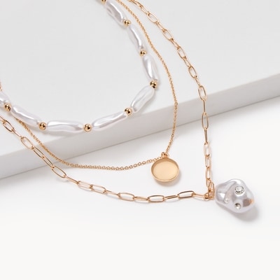 Joe Fresh Collier à trois (3) chaînes avec perles 1 ea, 22,00 $/1ch