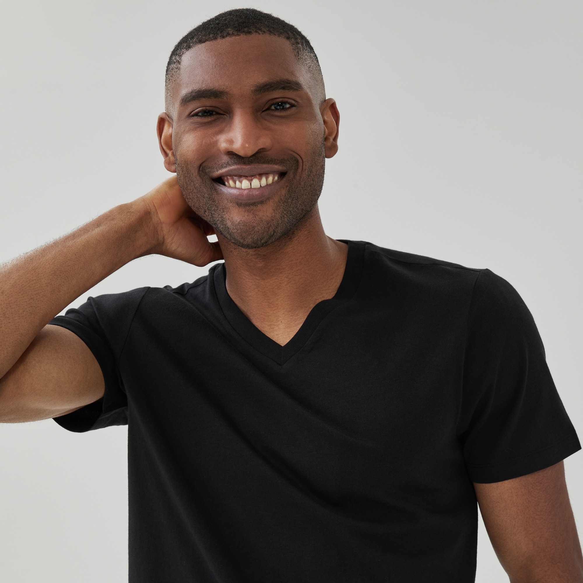 Men's Organic Cotton V-Neck T-Shirt