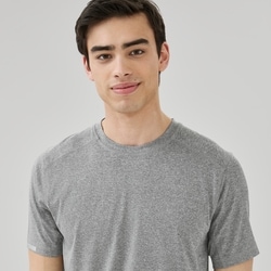 Joe Fresh T-shirt sport extensible pour hommes 1 ea, 19,00 $/1ch