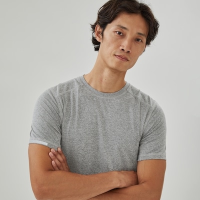 Joe Fresh Men's Active Four-Way Stretch  T-Shirt 1 ea, $19.00/1ea