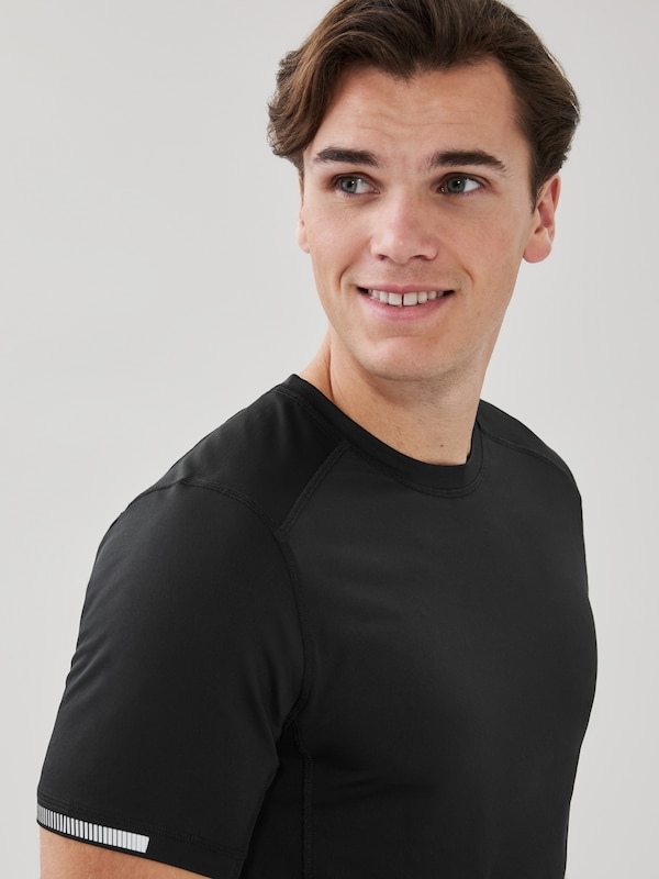 Joe Fresh Men's Active Stretch T-Shirt 1 ea, $19.00/1ea