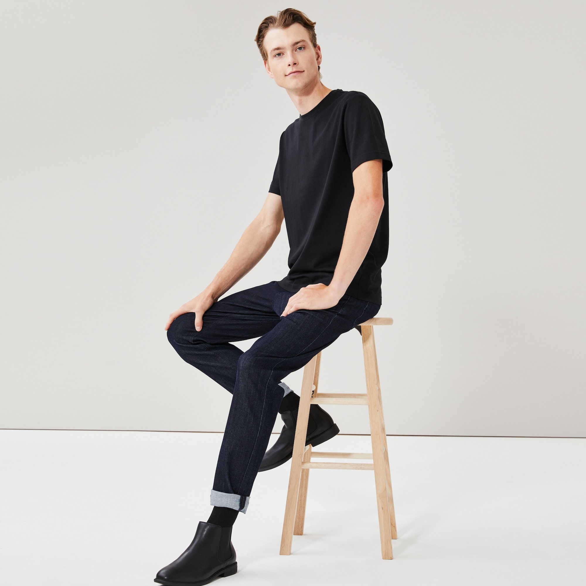 Men's Premium Weight Crew Neck T-Shirt