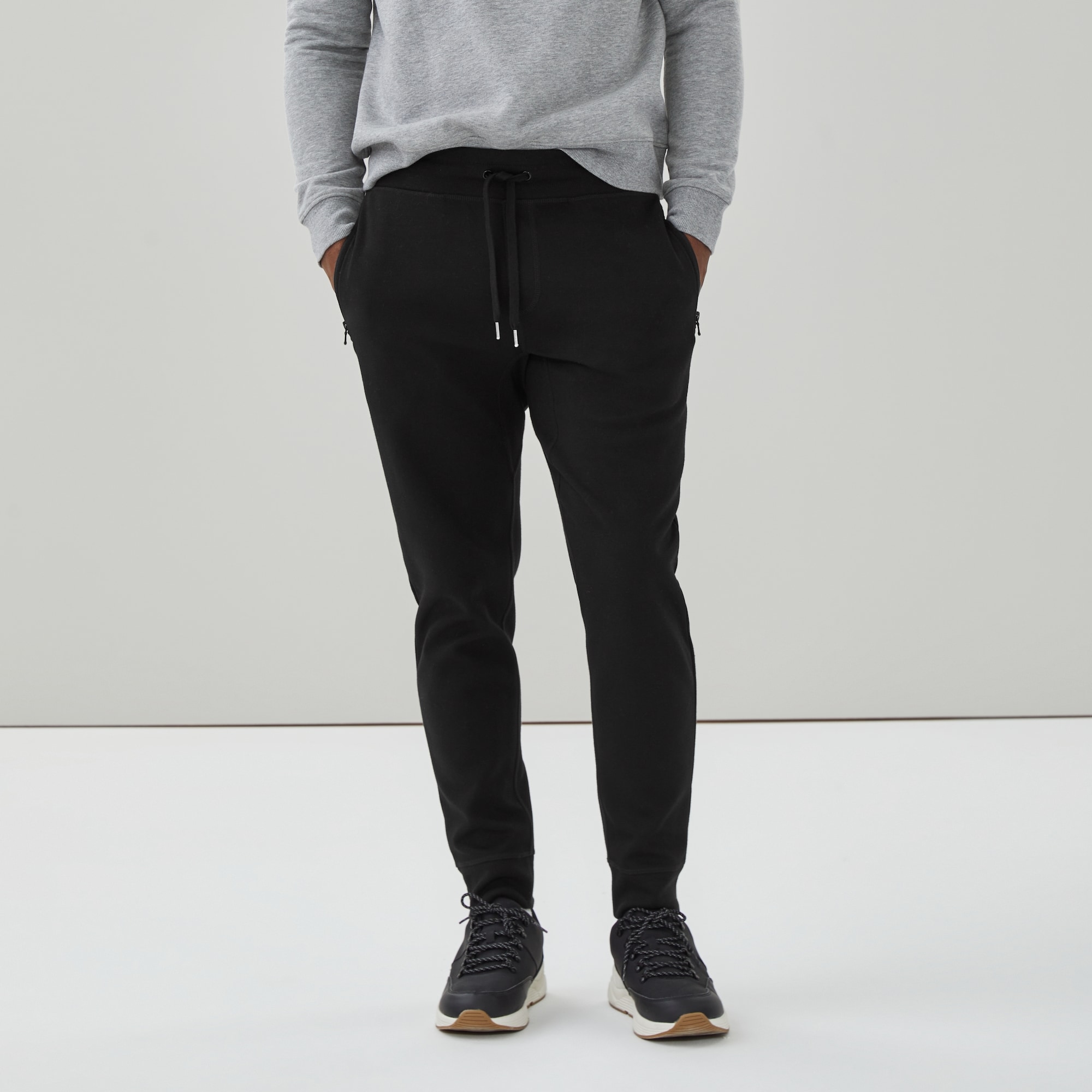 Men's Zip Pocket Active Jogger in Black from Joe Fresh