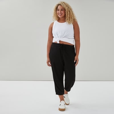 Women+ Crop Active Jogger - Black