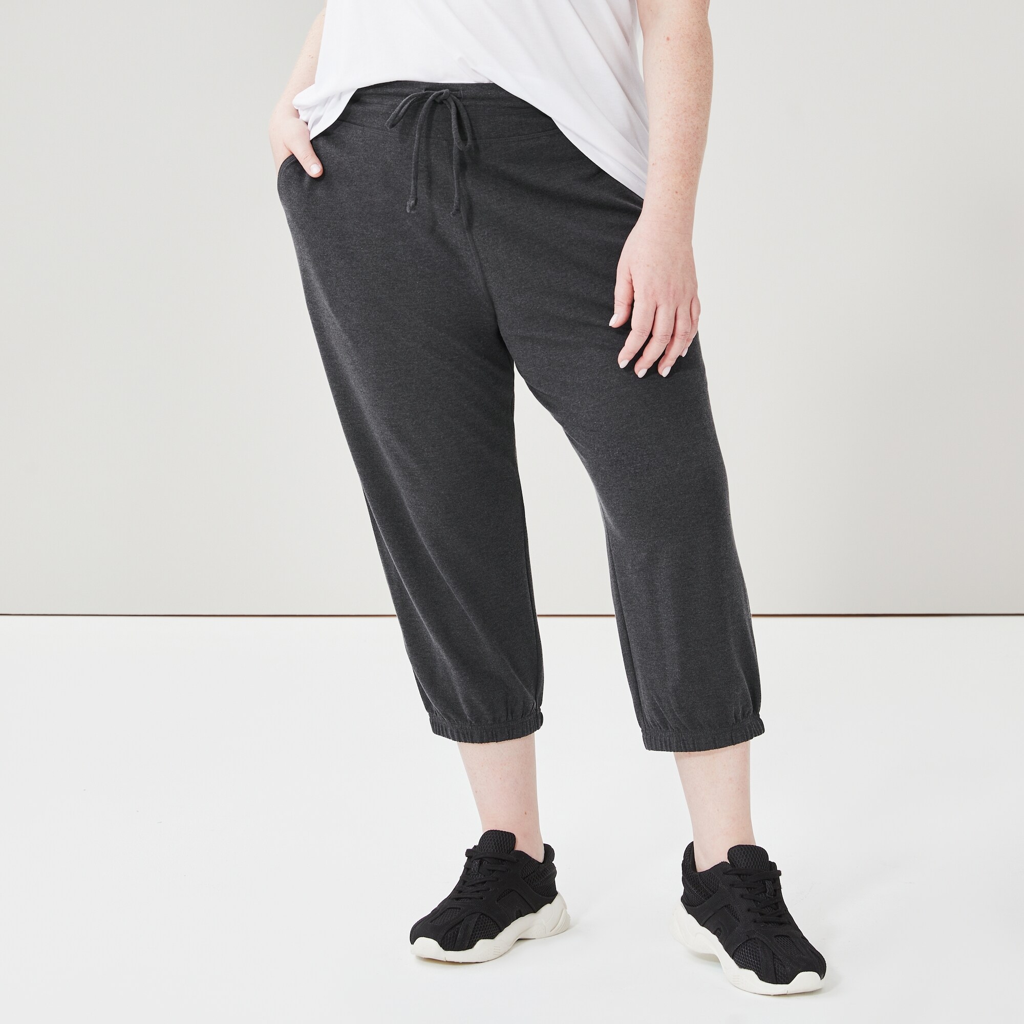 Women+ Crop Active Jogger