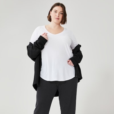 Women+ V-Neck Active Tee - White