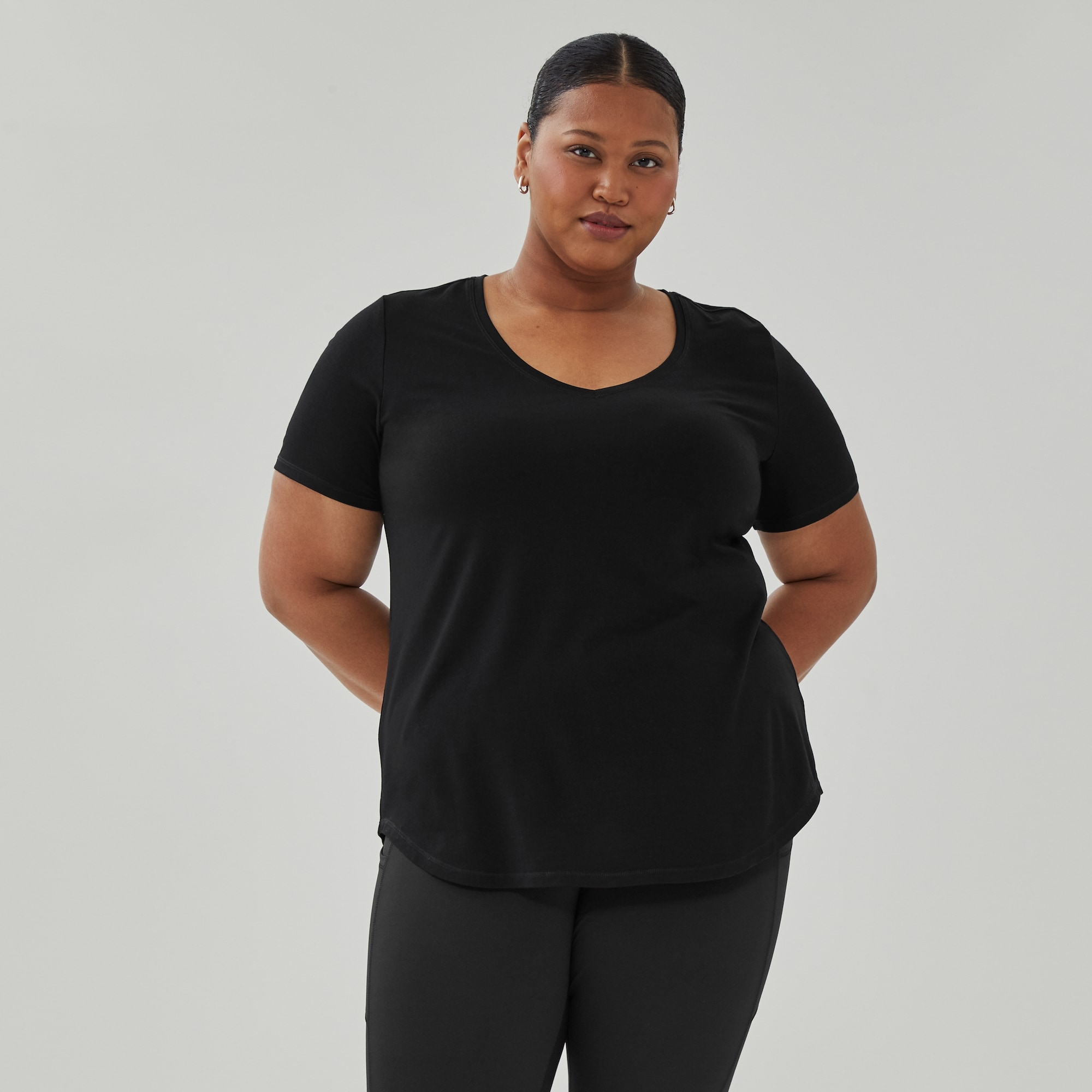 Women+ V-Neck Active Tee