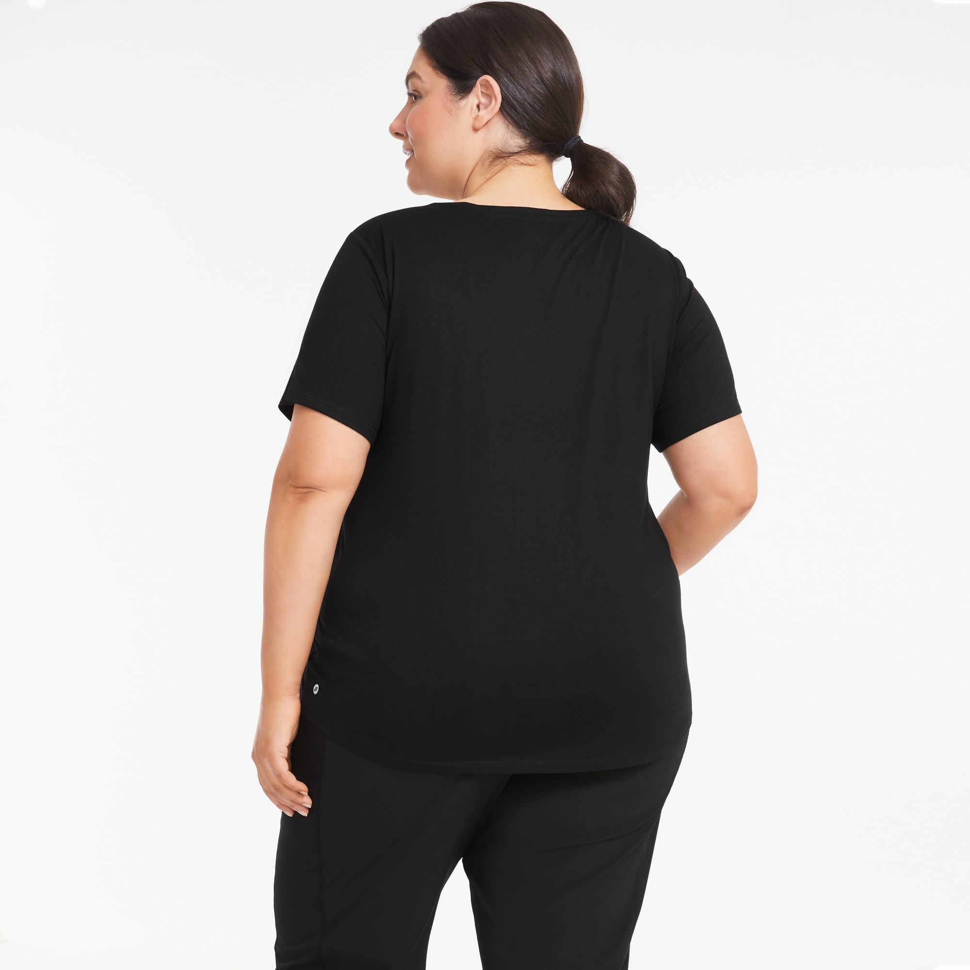 Women+ V-Neck Active Tee