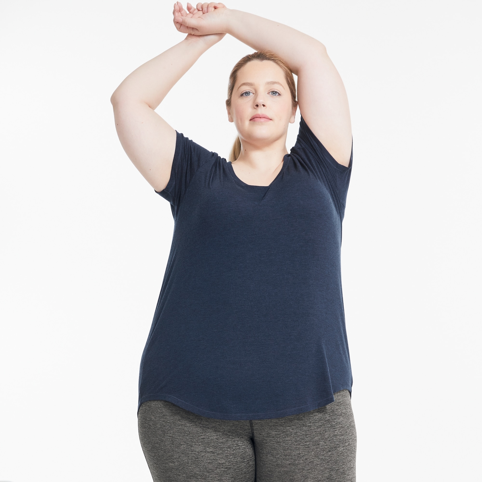 Women+ Scoop Neck Active Tee