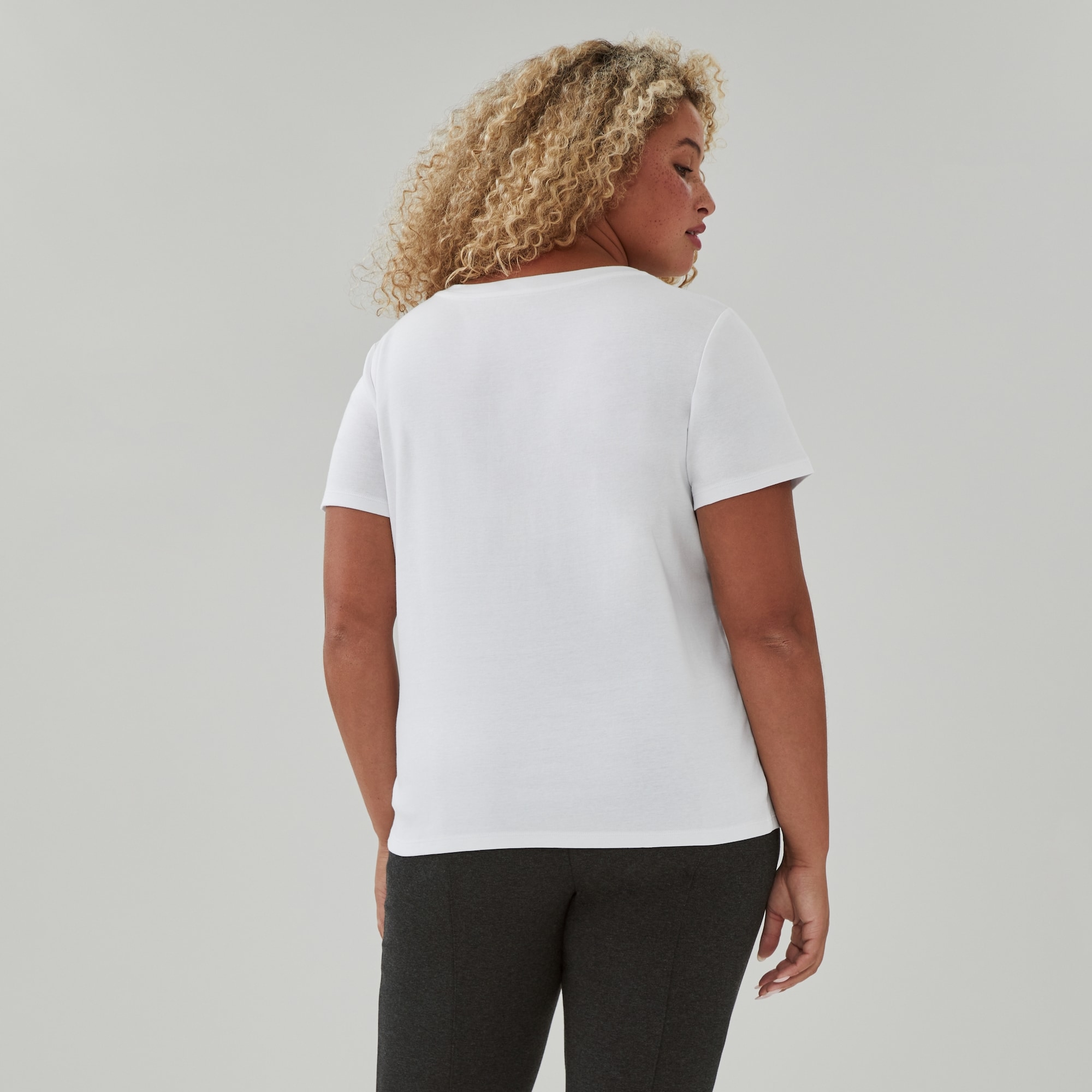 Women+ Organic Cotton V-Neck T-Shirt