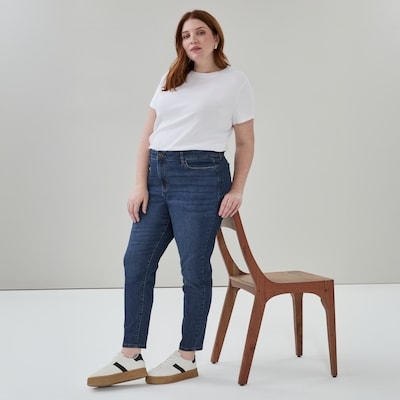 Joe Fresh Jean classique délavé foncé coupe étroite Femmes+ 1 ea, 35,00 $/1ch