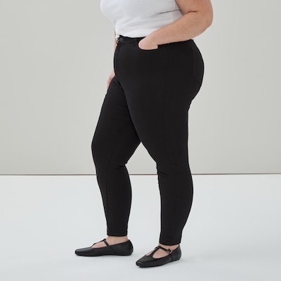 Women+ Jegging - Black