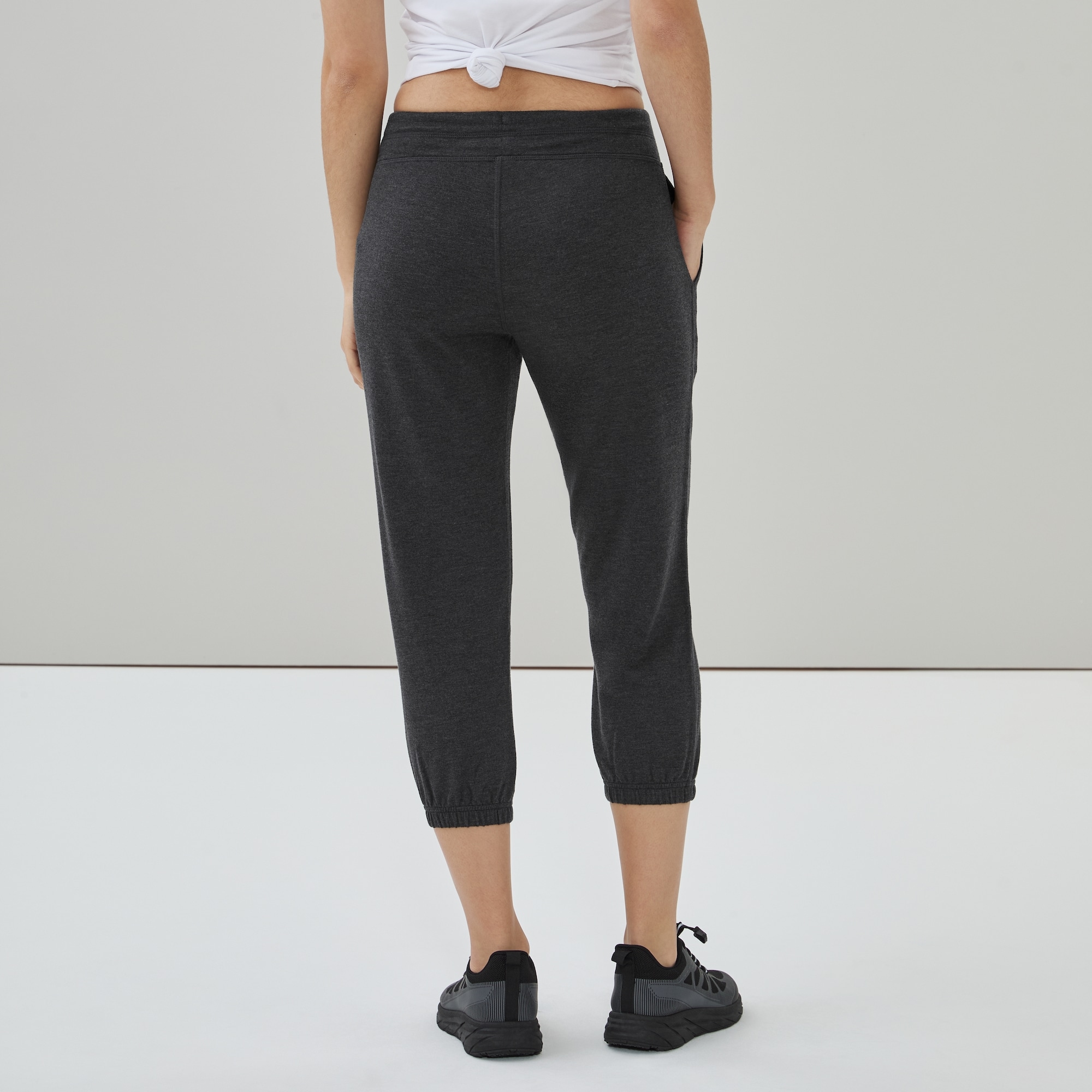 Crop Active Jogger in Charcoal Mix from Joe Fresh