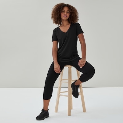 Joe Fresh T-shirt sport à col en V 1 ea, 16,00 $/1ch