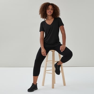 V-Neck Active Tee - Black