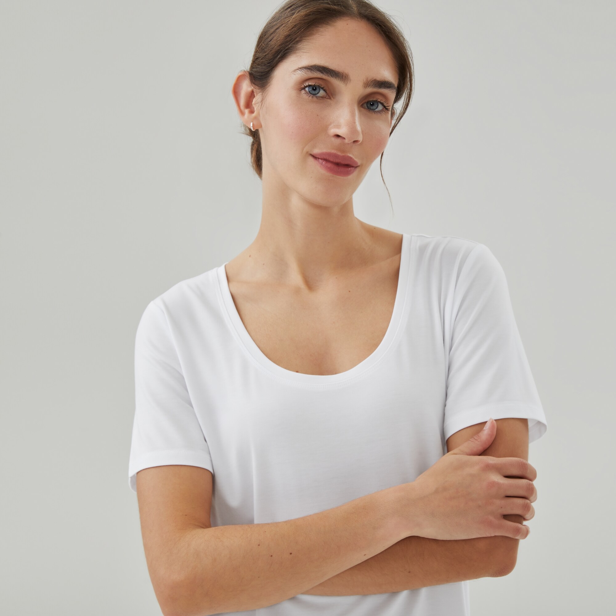 Scoop Neck Active Tee