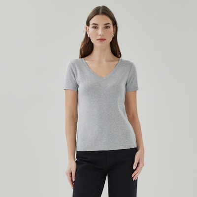 Joe Fresh T-shirt à col en V en coton biologique 1 ea, 16,00 $/1ch