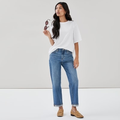 Mid Rise Relaxed Fit Jean - Medium Wash