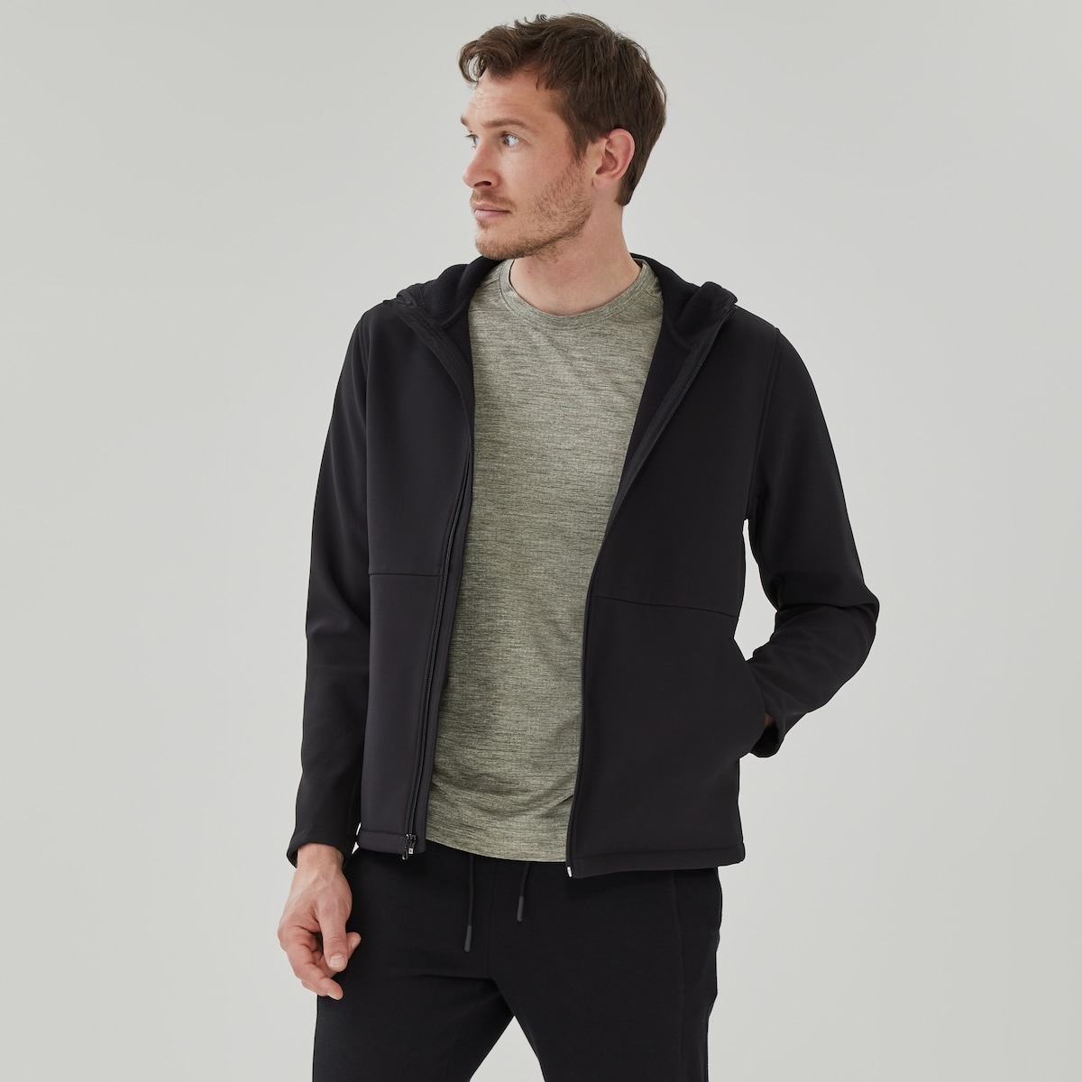 Mens On-the-Go Full-Zip Hooded Jacket - Black