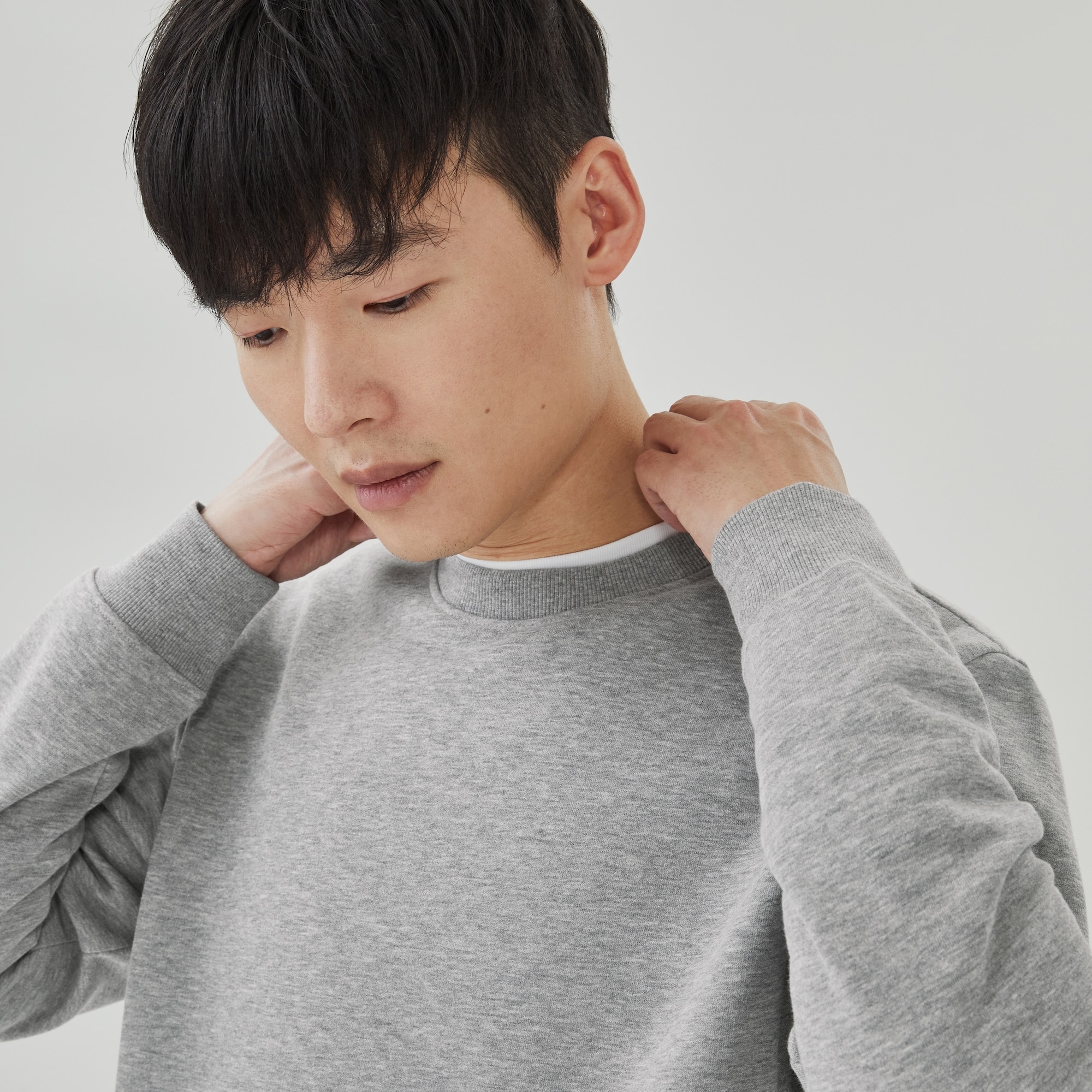 everyone cotton crew neck sweatshirt グレー Adult Crew Neck Sweatshirt in Grey Mix from Joe Fresh