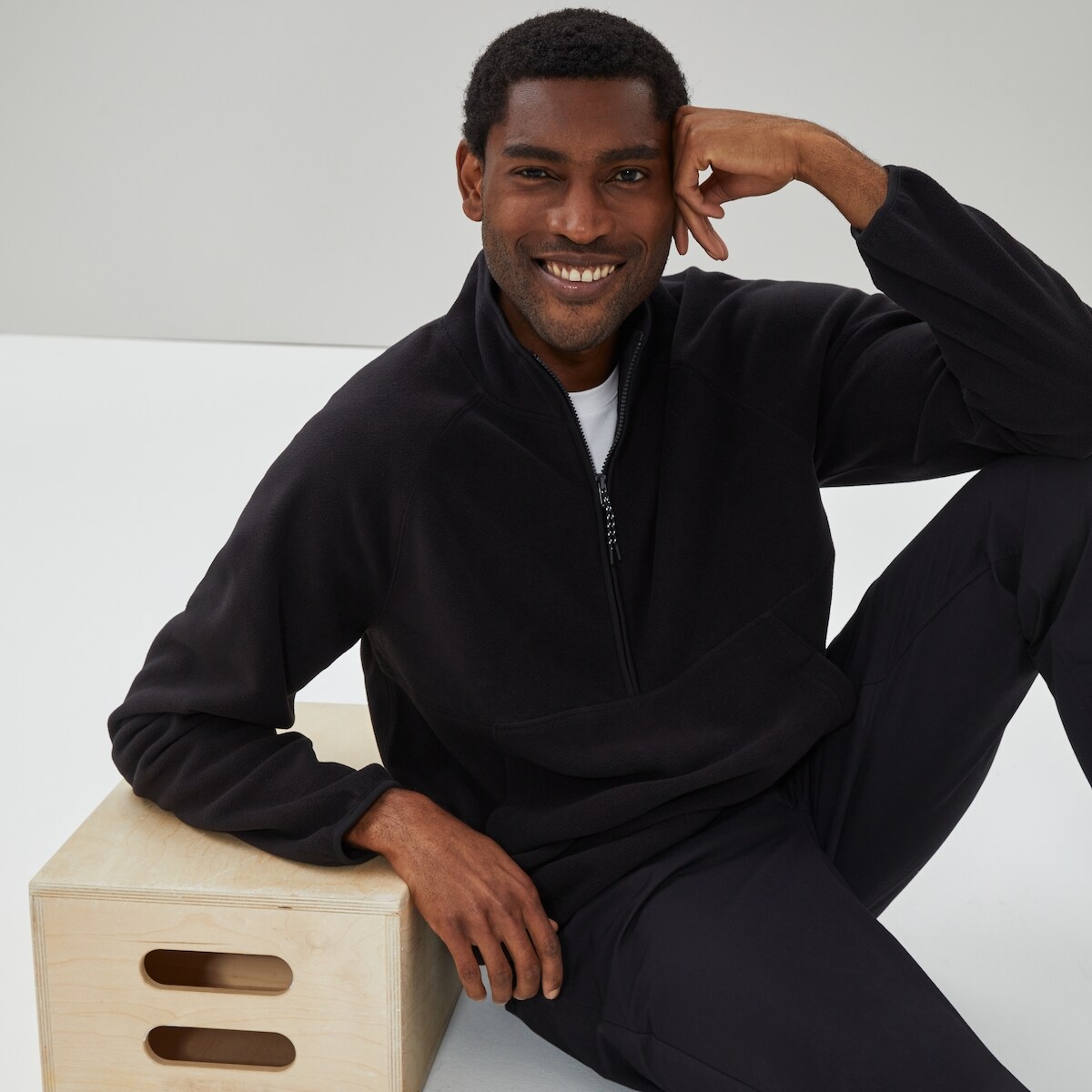 Men's Active Microfleece Sweatshirt - Black