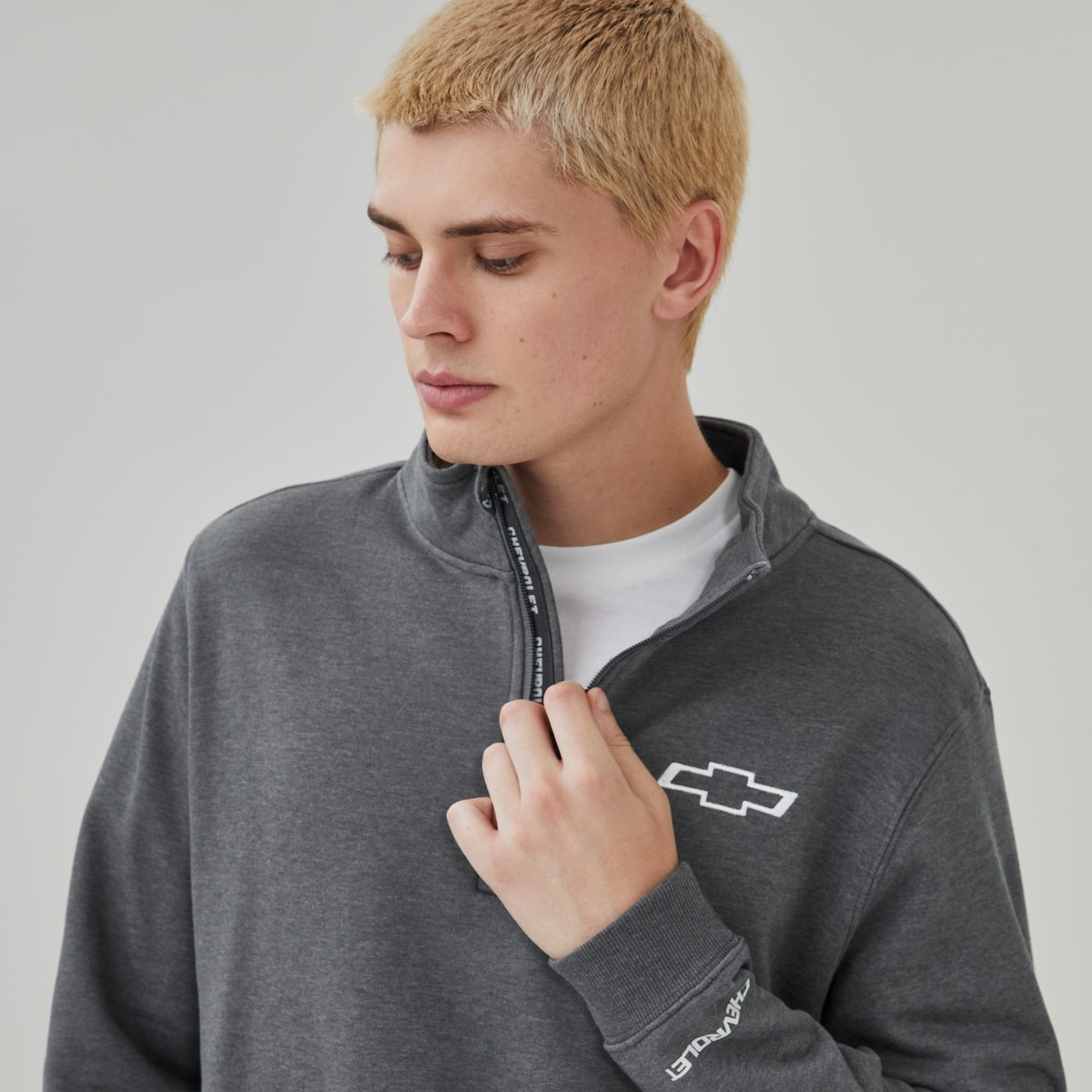 Men's Chevrolet Sweatshirt - Dark Grey Mix