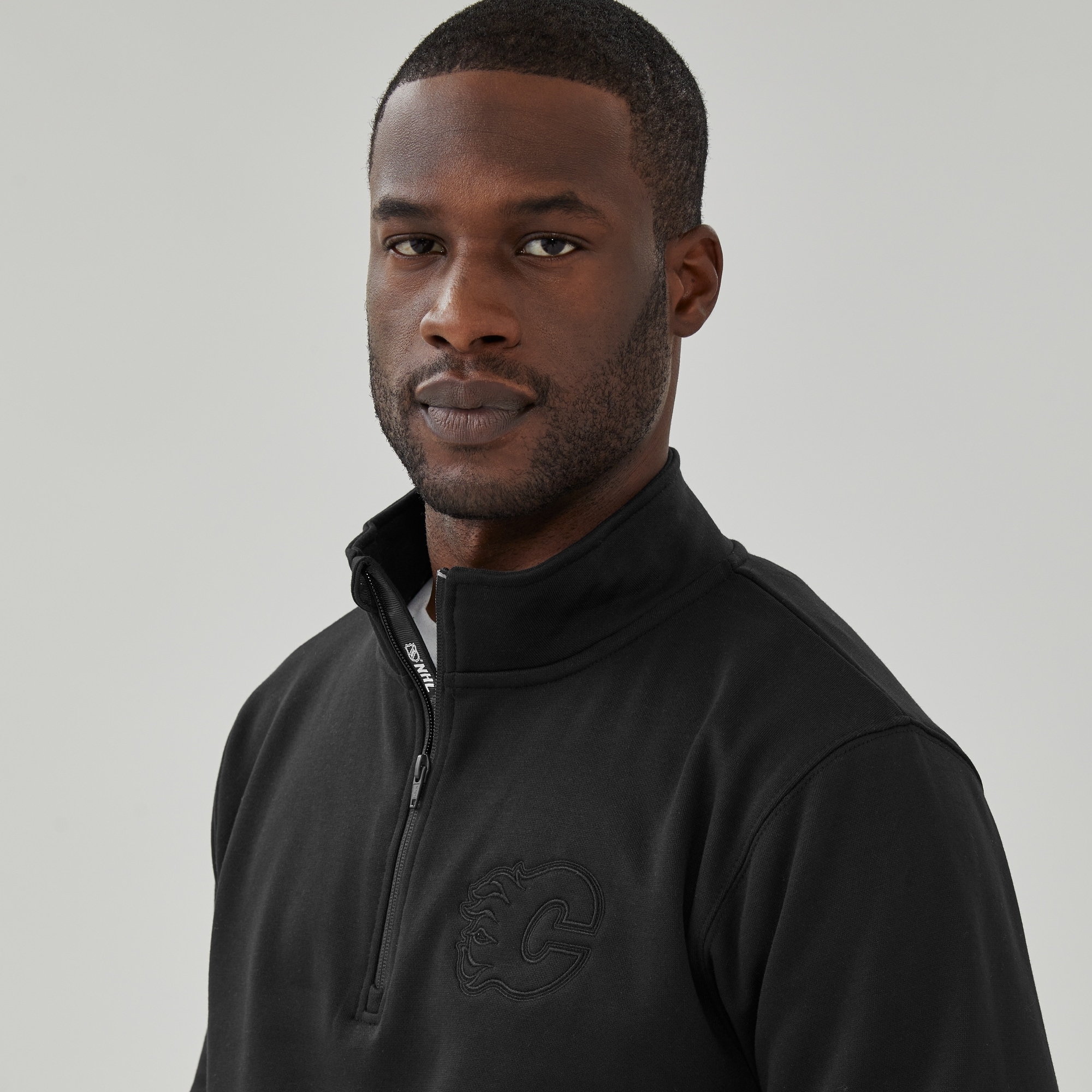 Men's NHL Calgary Flames Sweatshirt