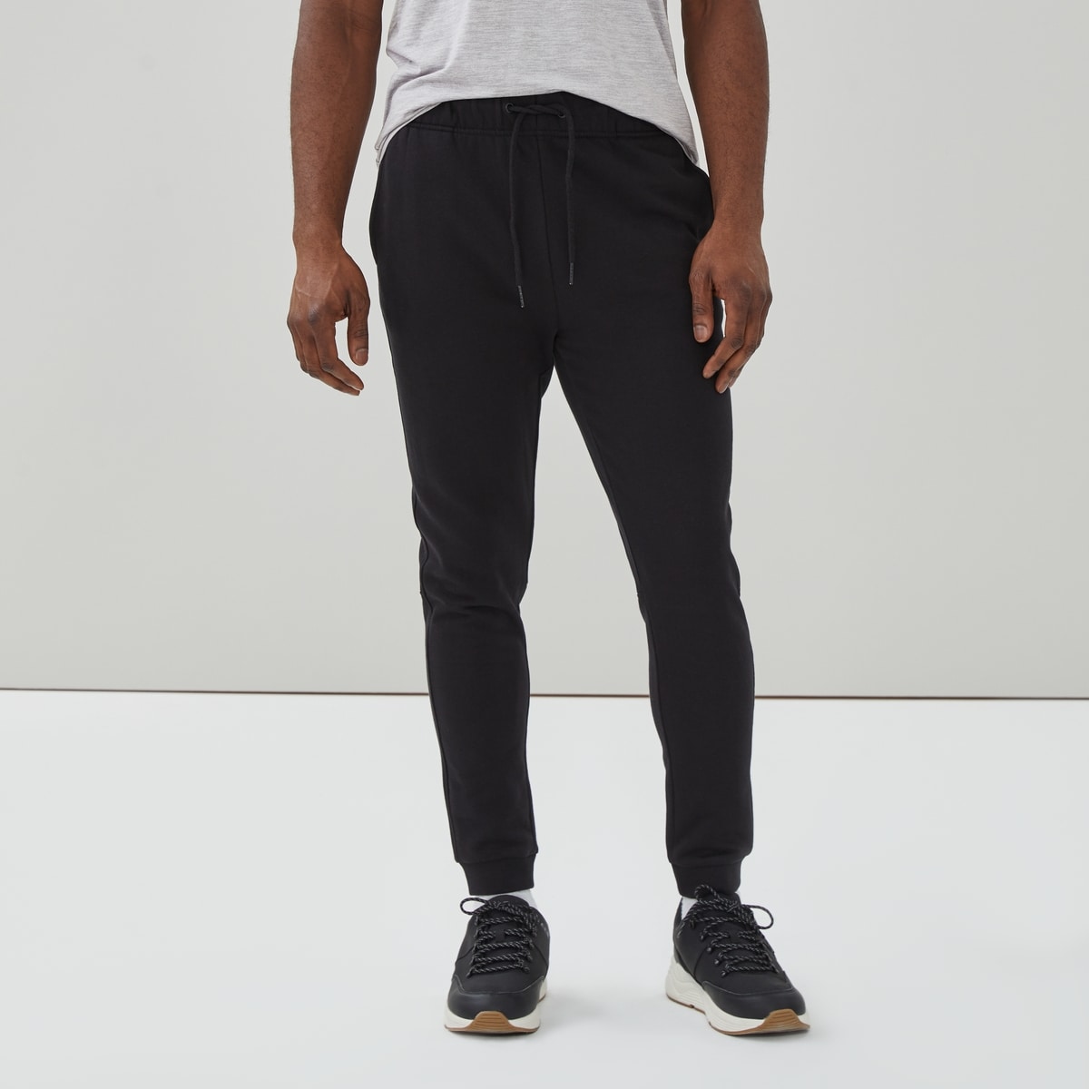 Cory Vines Men's Cory Vines Fleece Jogger 1 ea, $29.99/1ea