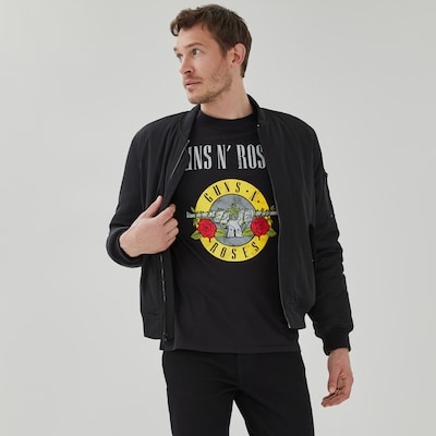 Adult Guns N' Roses Graphic T-Shirt - Black
