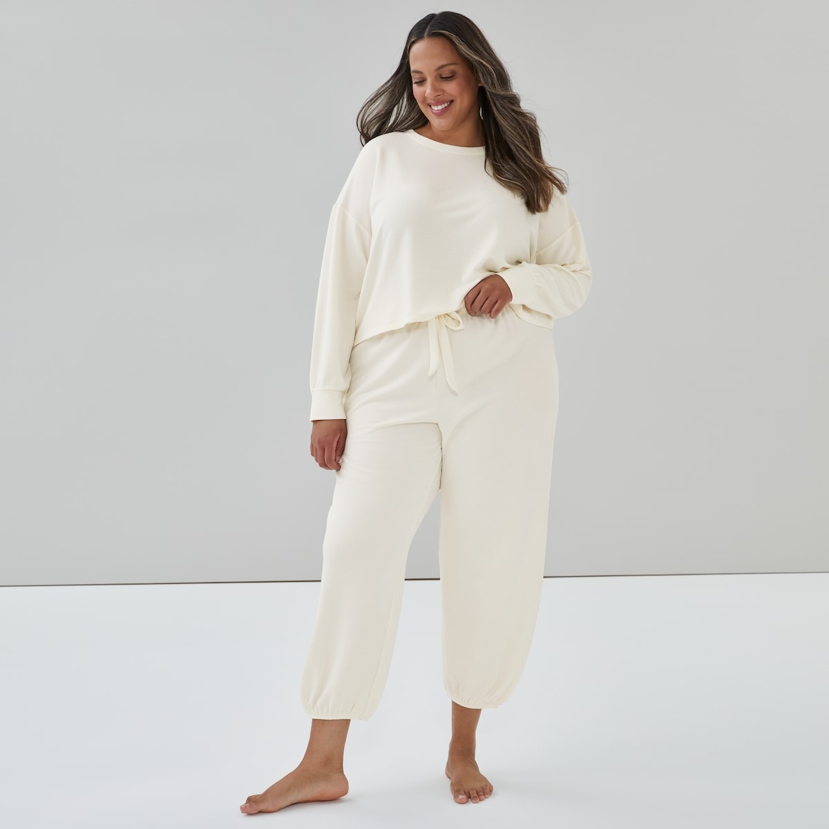 Women+ Fleece Lounge Jogger - Ecru