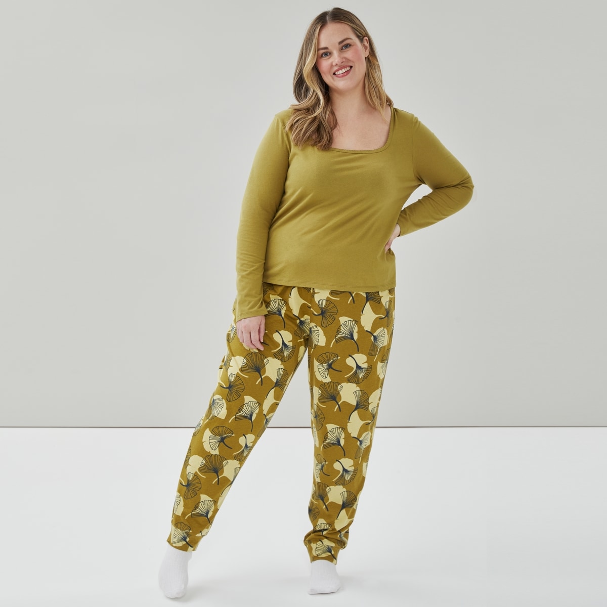 Women+ Long Sleeve Sleep Top - Green