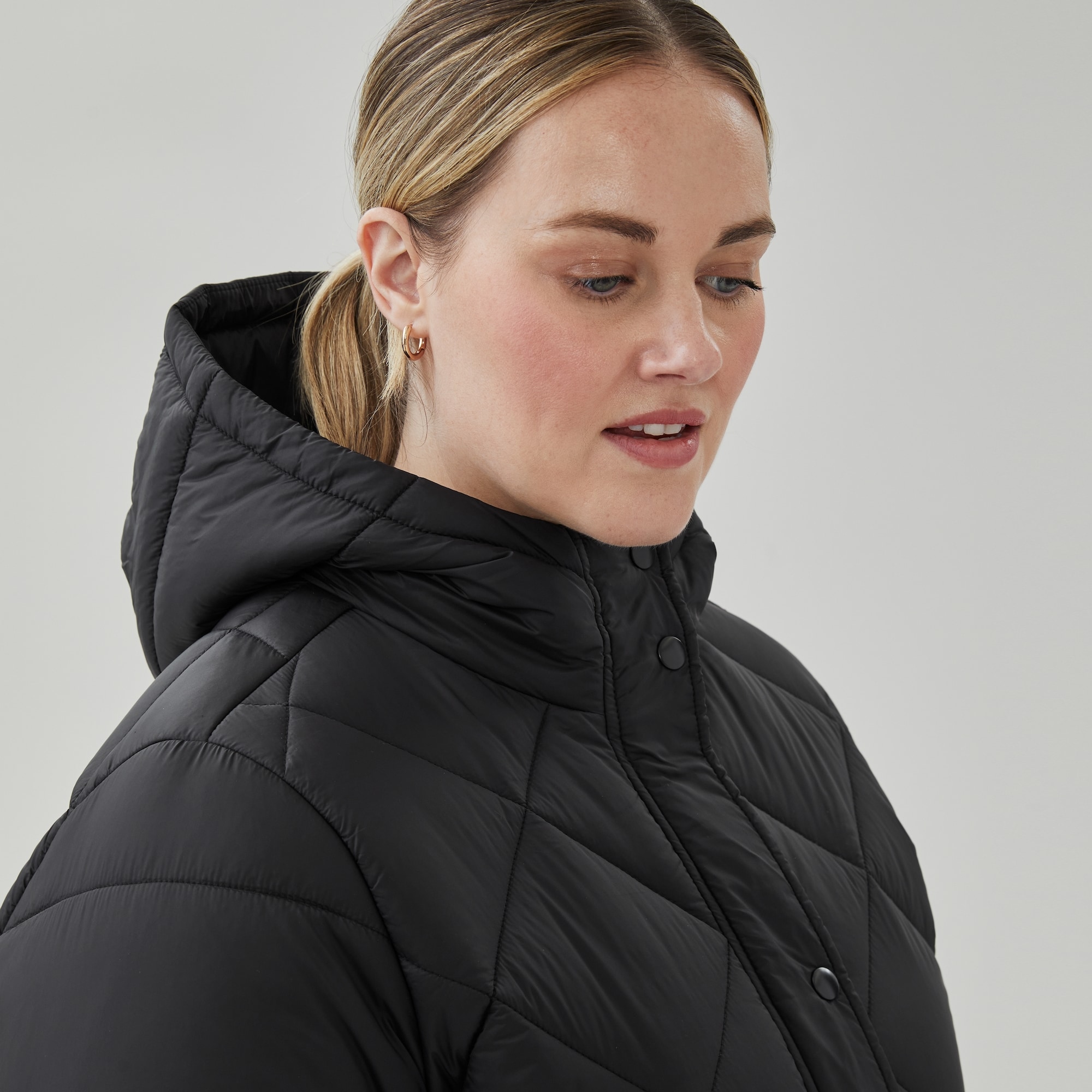 Women+ Diamond Quilted Long Puffer Jacket in Black from Joe