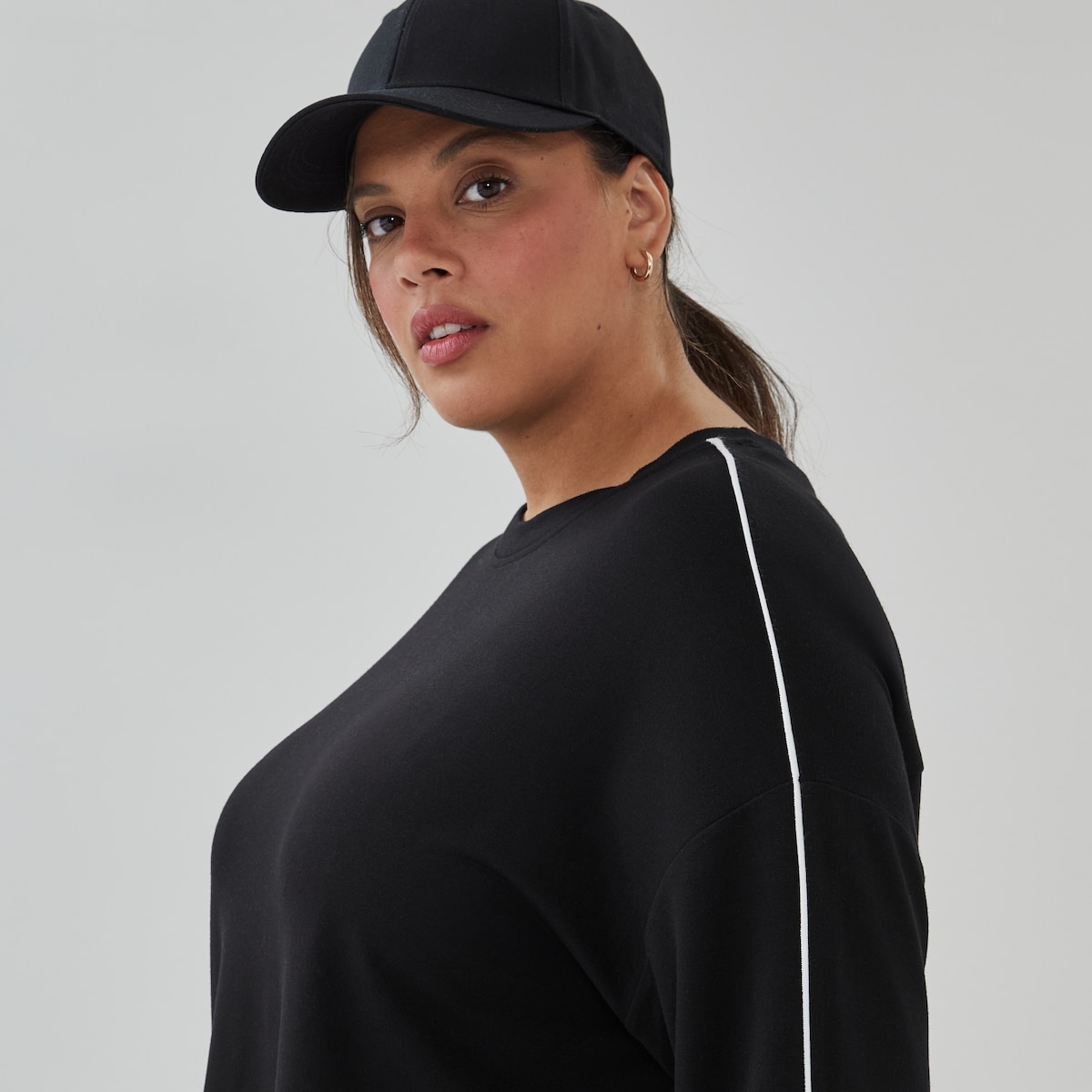 Women+ Active Oversized Terry Pullover - Black