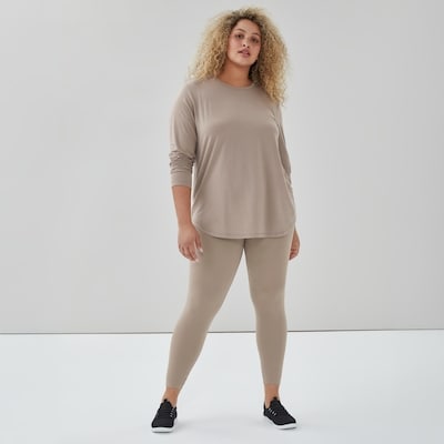 Women+ Active Moisture-Wicking Long Sleeve Top - Light Brown