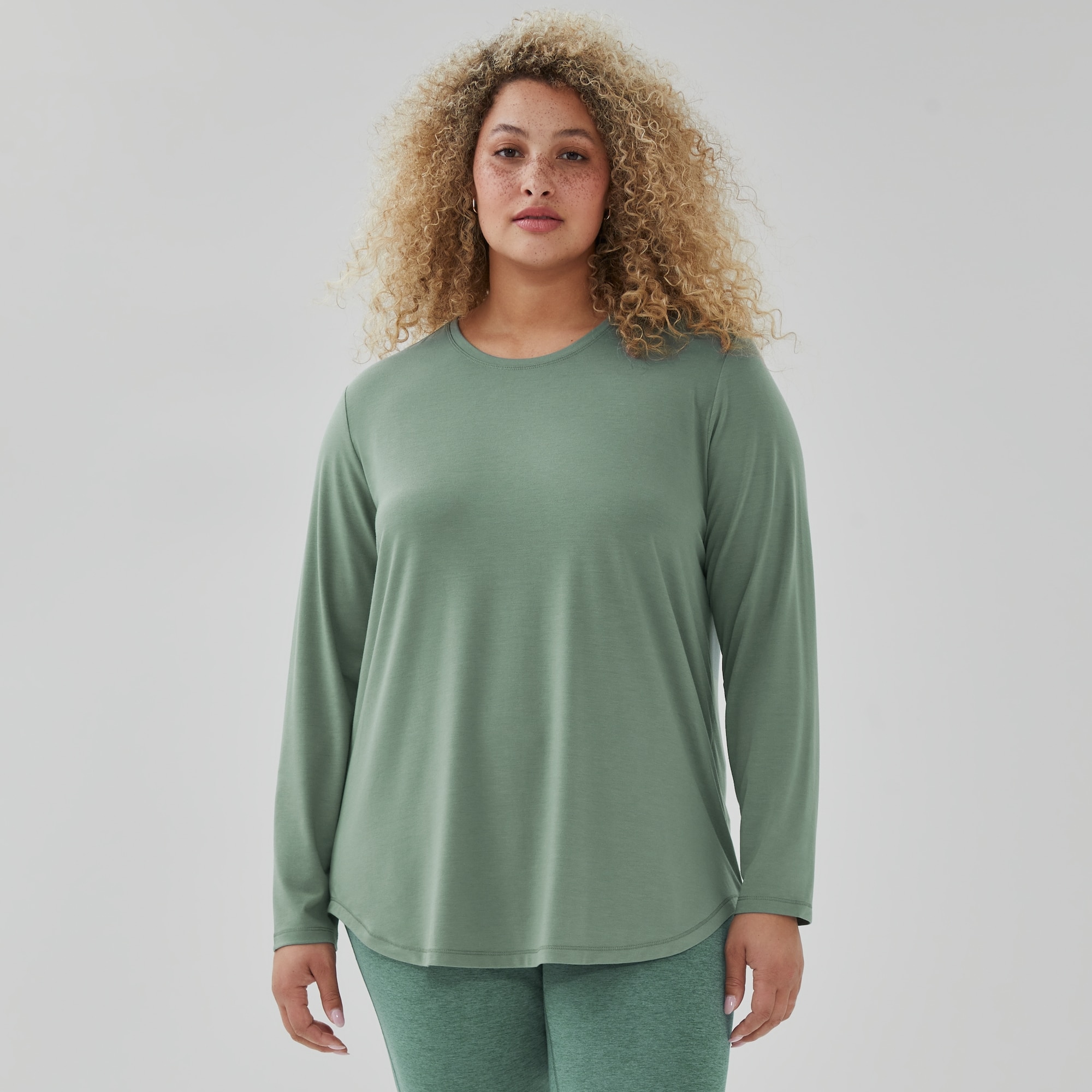 Women+ Active Moisture-Wicking Long Sleeve Top in Dusty Green from