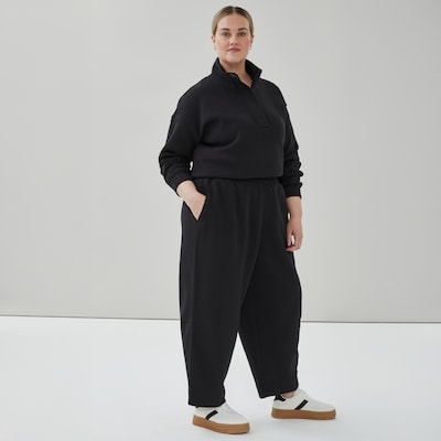 Women+ Active Barrel Leg Fleece Jogger - Black