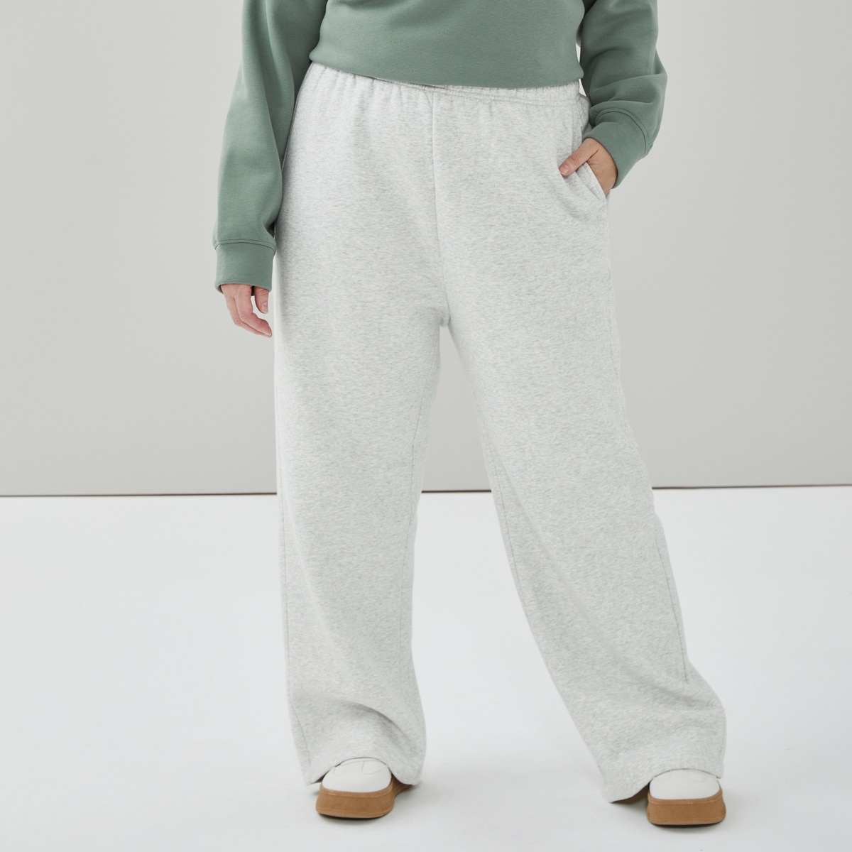 Joe Fresh Women+ Active Fleece Straight Pant 1 ea, $39.00/1ea