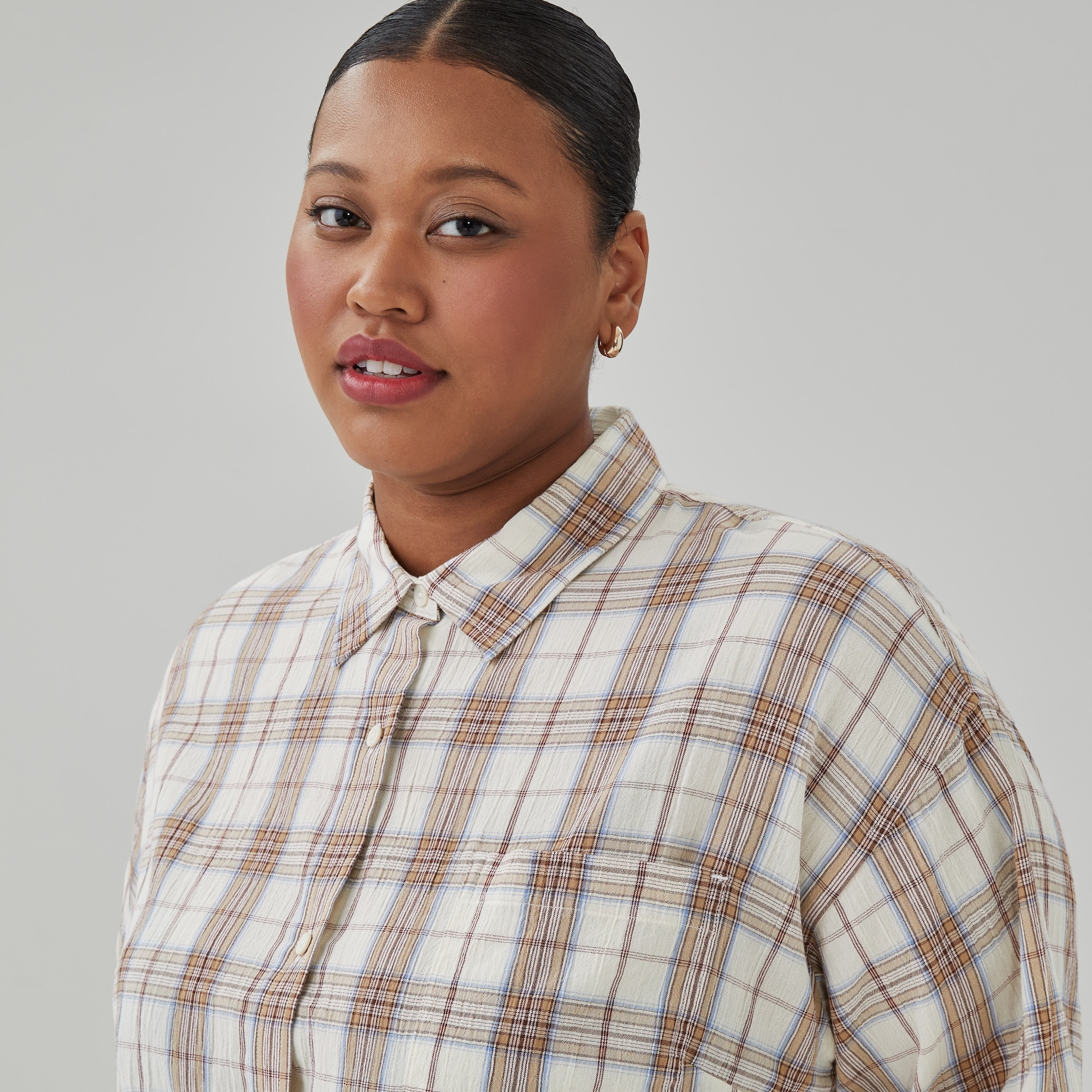 Women+ Boxy Cropped Plaid Shirt in Cream from Joe Fresh