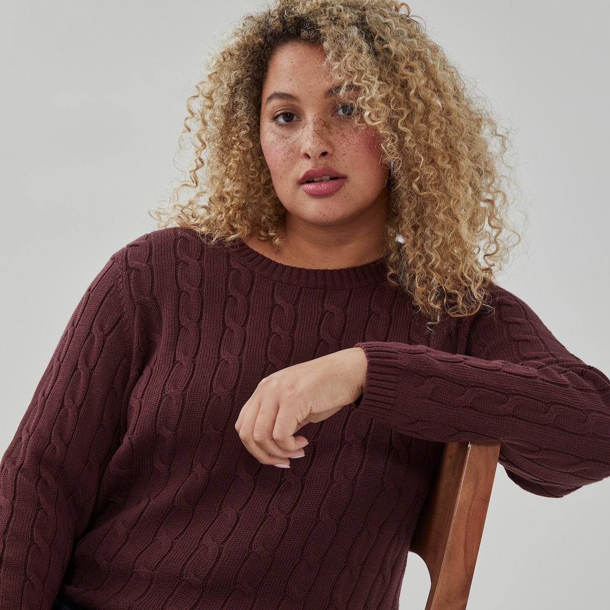 Women+ Cable Knit Sweater - Dark Burgundy