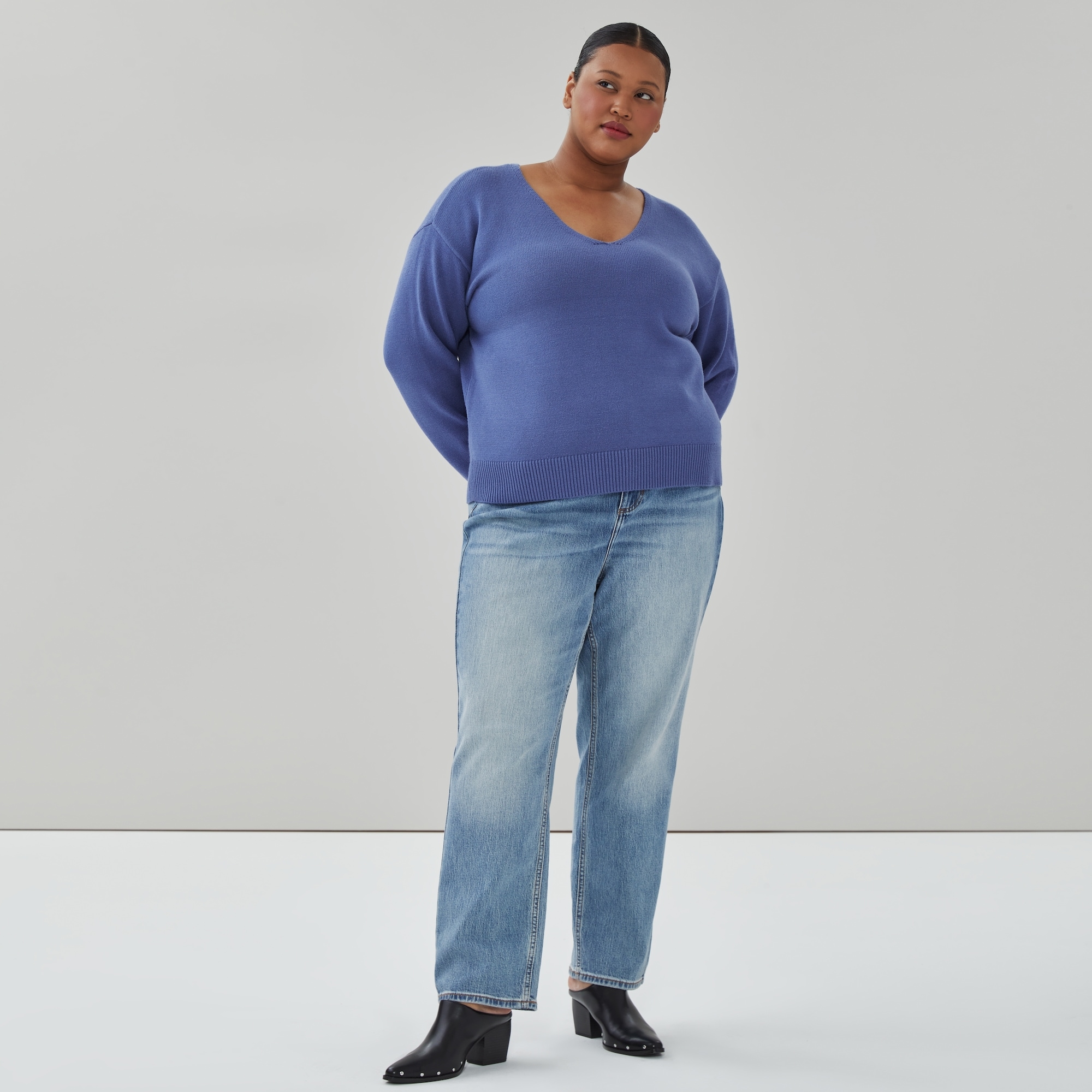 Women+ V-Neck Sweater in Dusty Blue from Joe Fresh