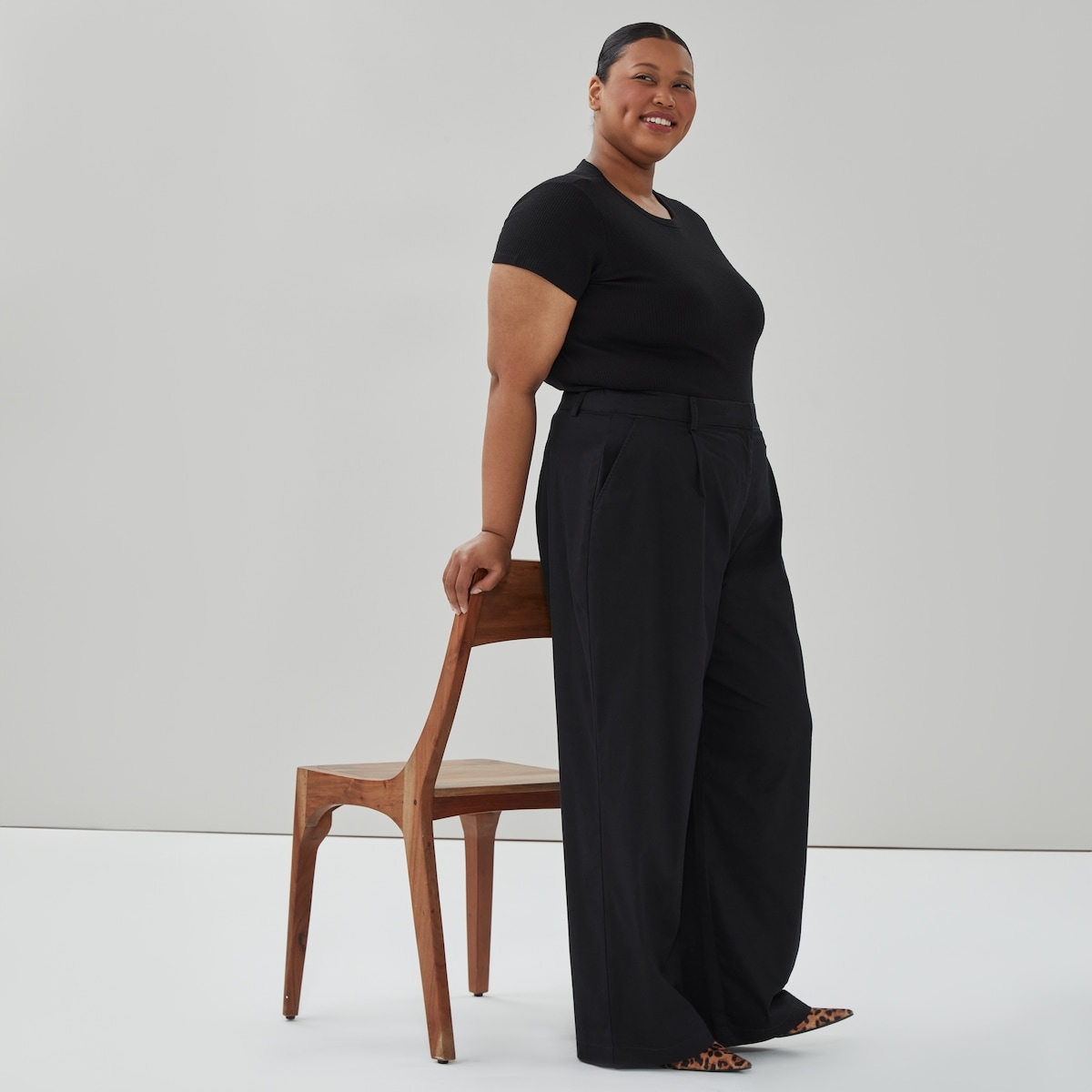 Women+ Ultra-High Rise Pleated Trouser - Jf Black