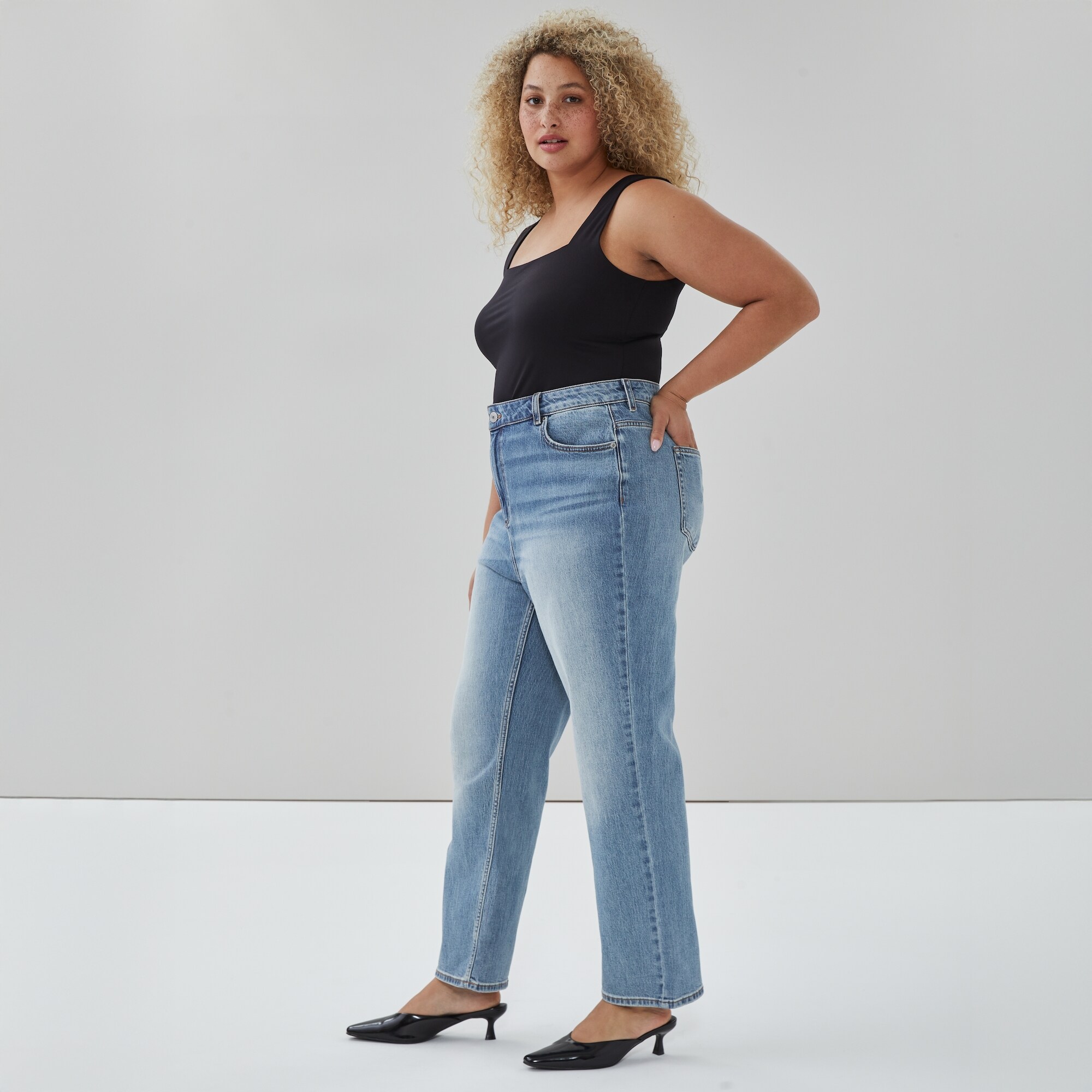 Women+ Medium Wash Slim Straight Jean