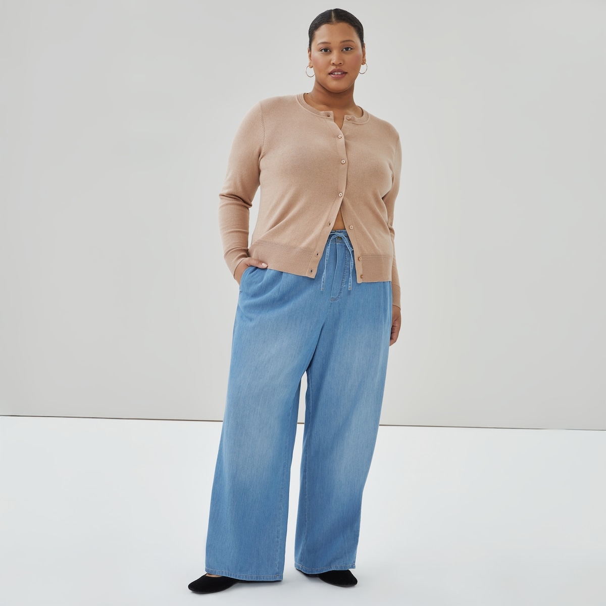 Women+ Button-Up Cardigan