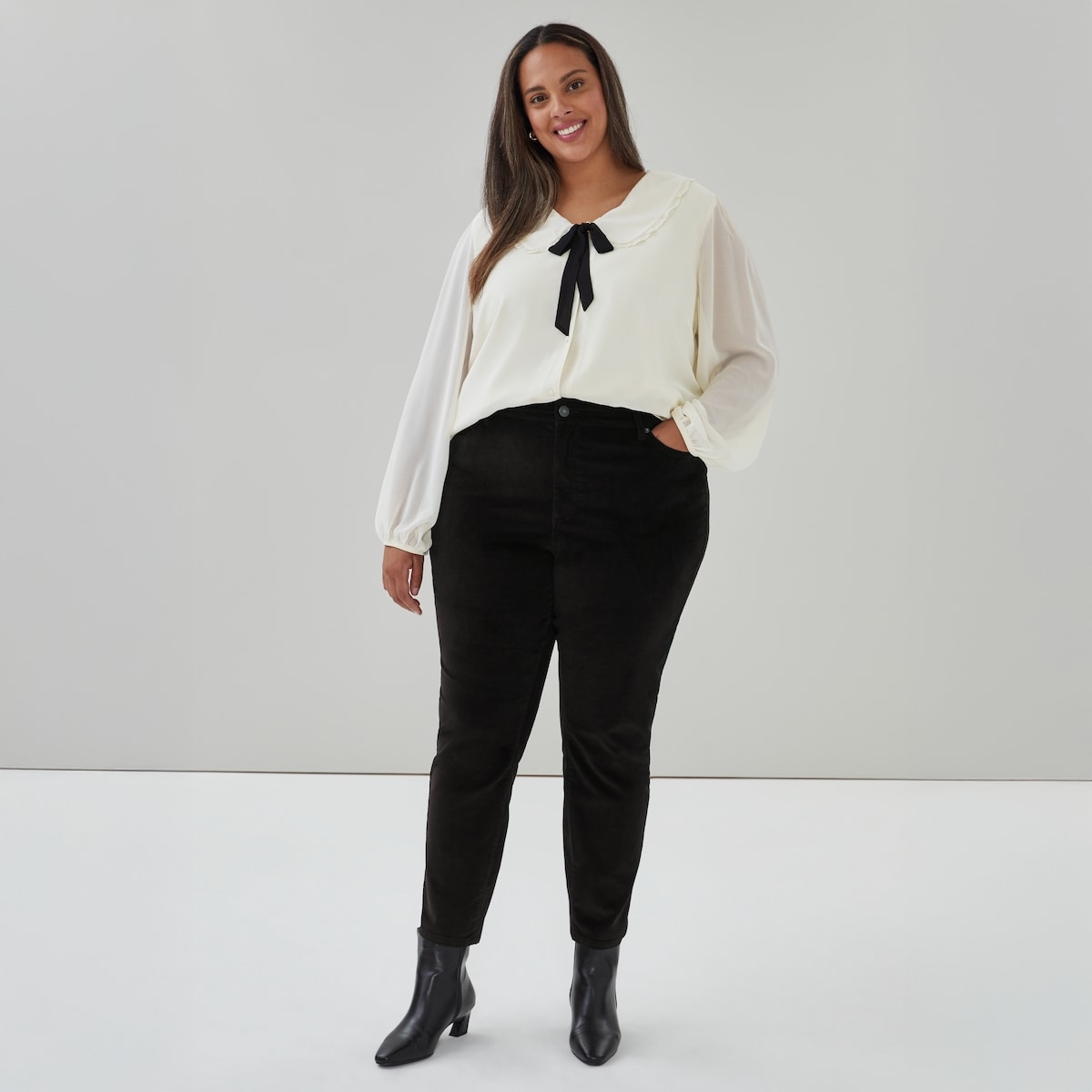 Women+ High Rise Corduroy Pant - Jf Black