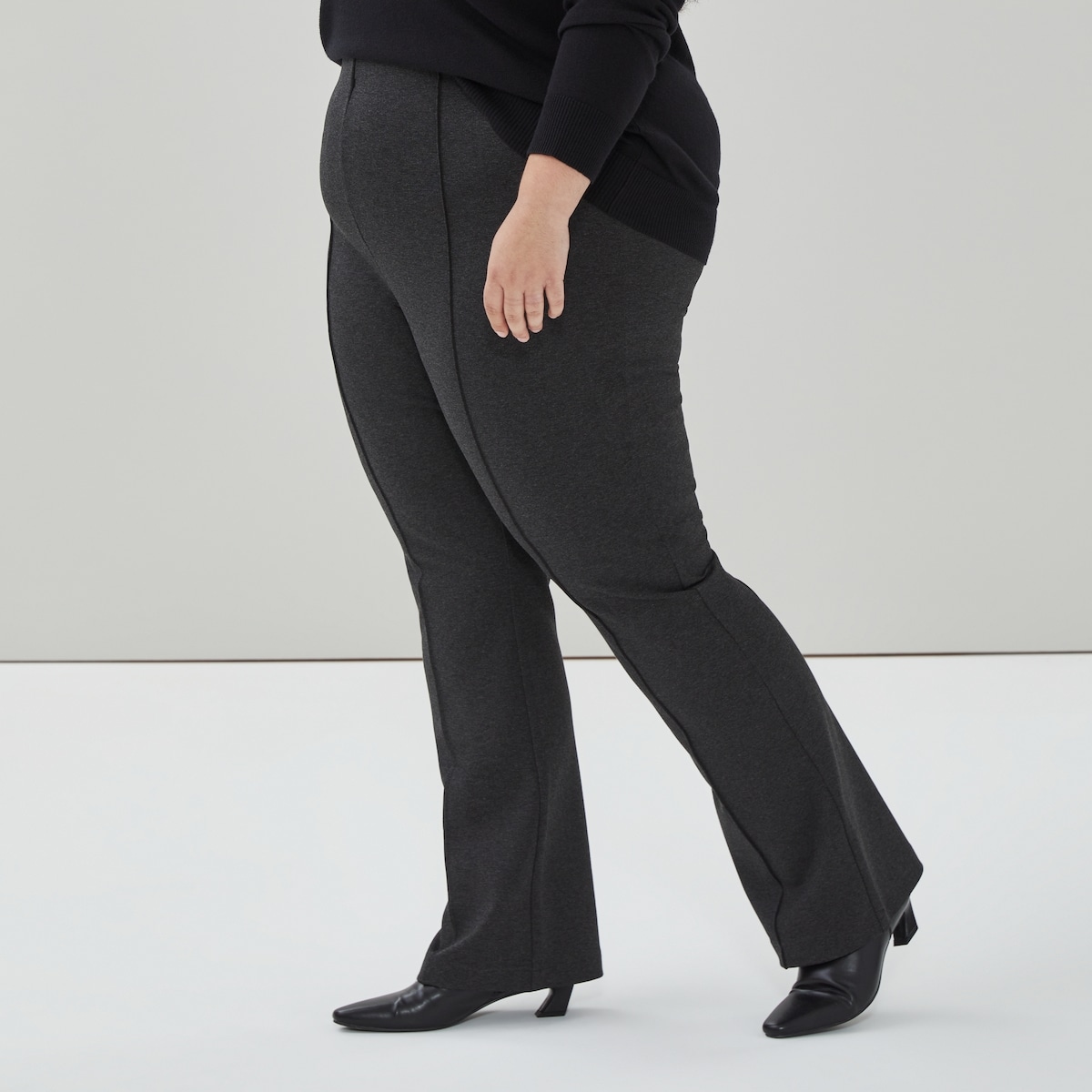 Women+ Ponte Bootcut Pant