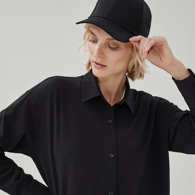 On-the-Go Oversized Button-Up - Black