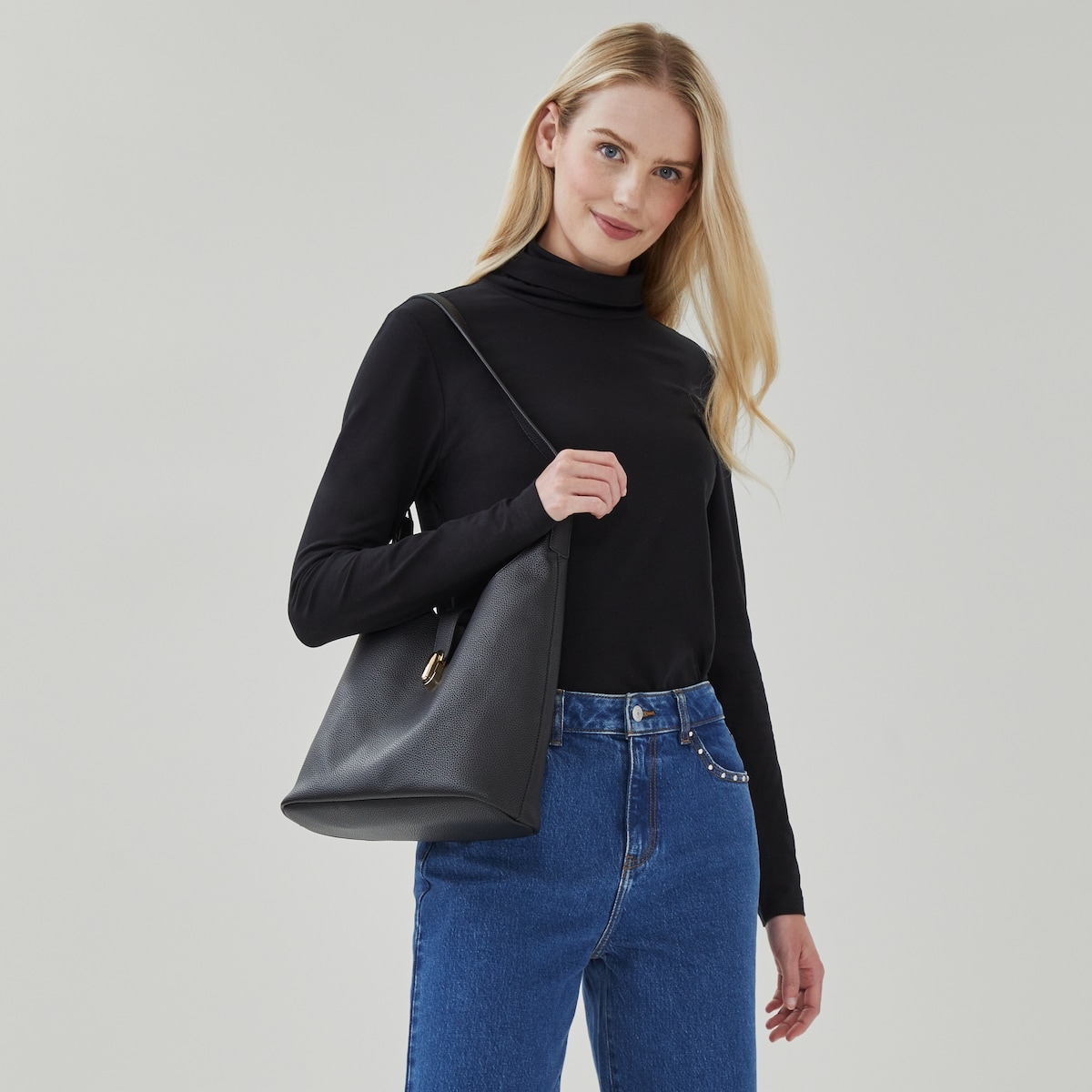 Slim Fit Turtleneck - Jf Black