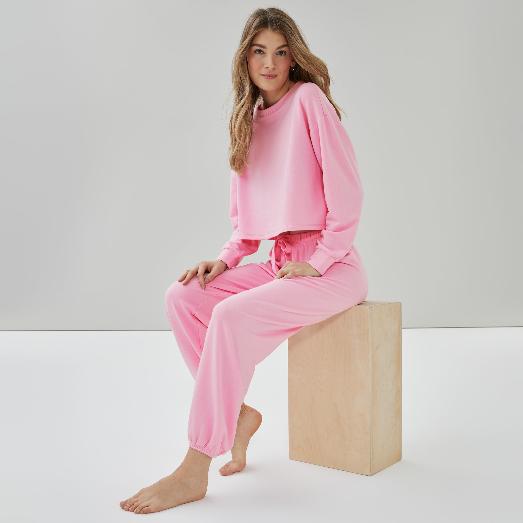 Fleece Lounge Jogger in Light Pink from Joe Fresh