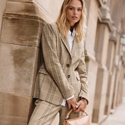 Single Breasted Blazer - Brown